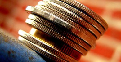 Banknotes and coins
