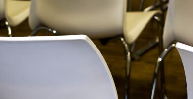 Ergonomic office chair